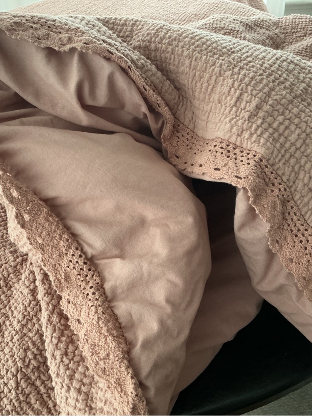 Chunky Cotton Waffle comforter w crochet trim - Picture 4 of 13
